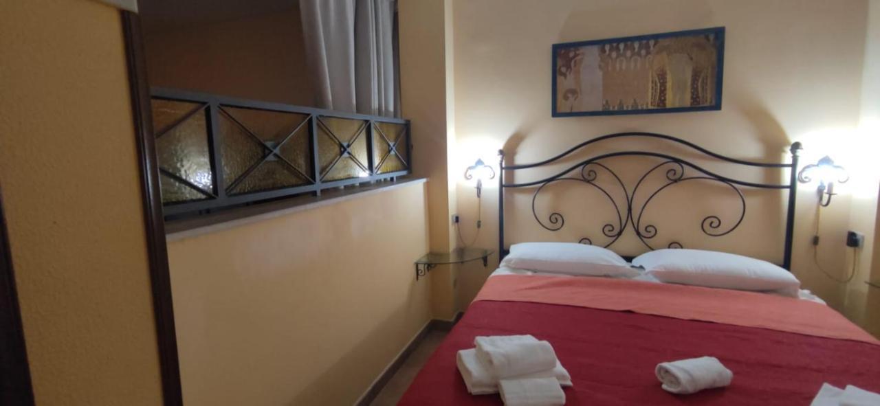 סירקוזה Life Hotels Residence Dei Baroni מראה חיצוני תמונה